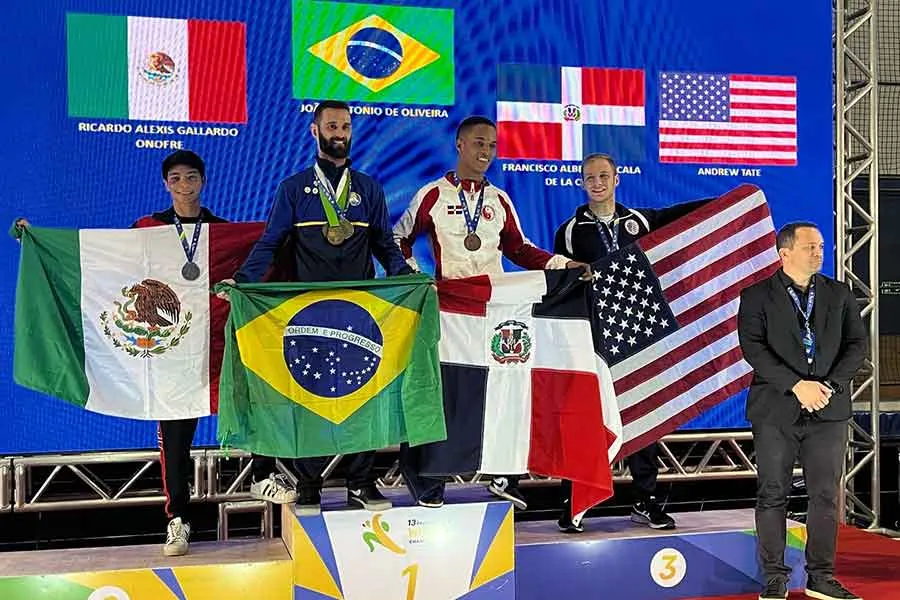 Ricardo Onofre se enfrent&oacute; contra el contendiente de Brasil llev&aacute;ndose la medalla de plata.