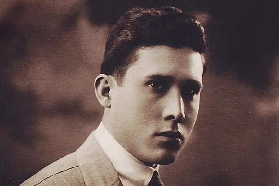 R&oacute;mulo Garza