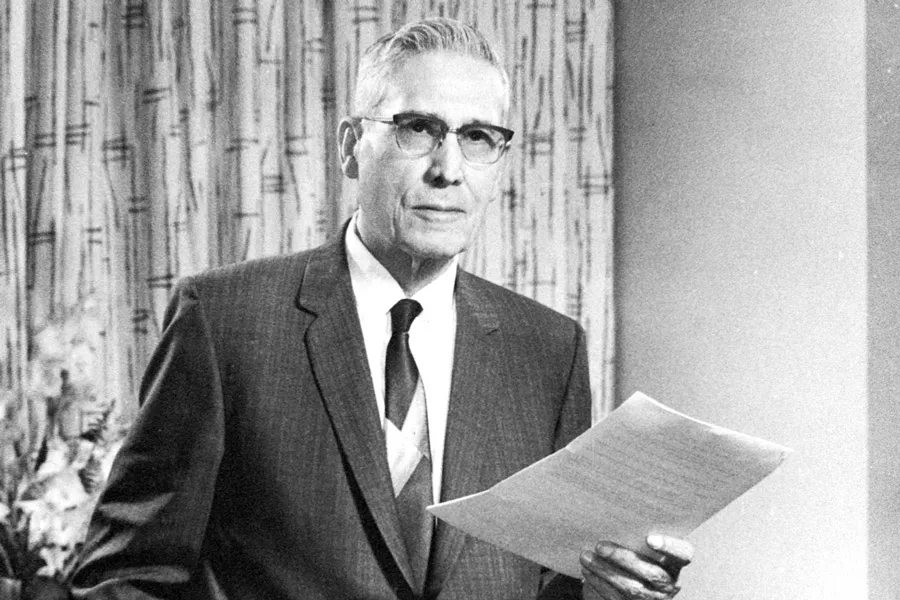 R&oacute;mulo Garza