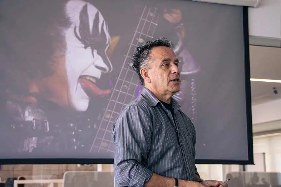 Salvador Bonilla comparti&oacute; algunos tips con alumnos de campus Monterrey. Foto: Jes&uacute;s Mart&iacute;nez.