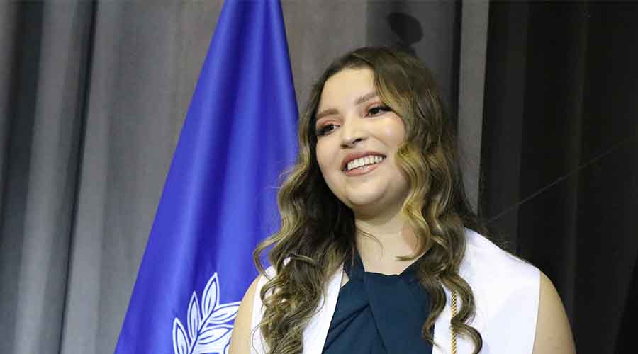 stefany bernal r&iacute;os mejor promedio de la generaci&oacute;n 2023 del prepatec laguna