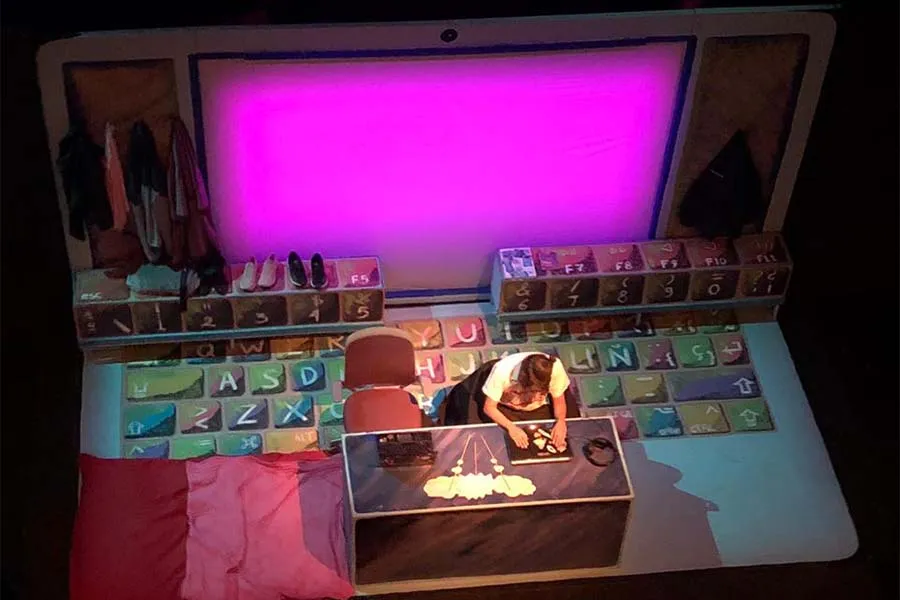 Su pasi&oacute;n por el teatro le brinda reconocimiento como formador LiFE
