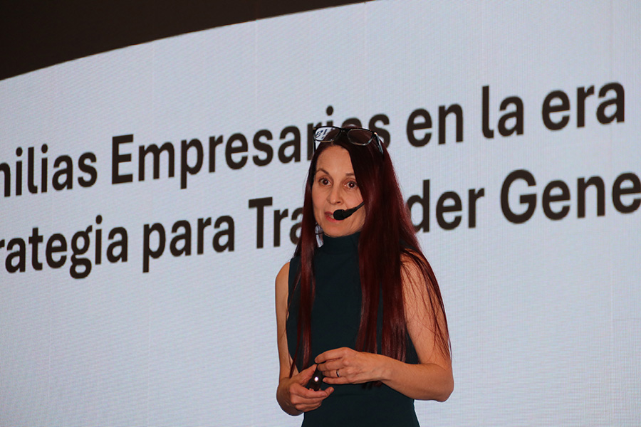 Marcela Ram&iacute;rez Pasillas, directora acad&eacute;mica y profesora asociada en el Instituto de Familias Empresariales para M&eacute;xico y Latinoam&eacute;rica del Tec.