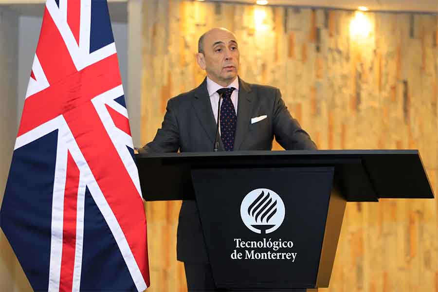 UK, PNUD y Tec firman acuerdo de cooperaci&oacute;n internacional econ&oacute;mico