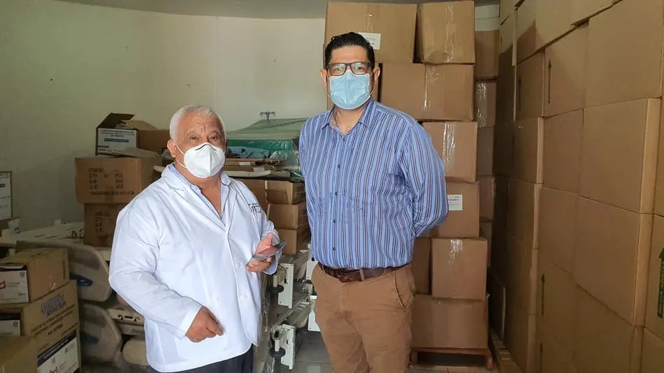 Tec y BBVA entregan insumos m&eacute;dicos en Colima