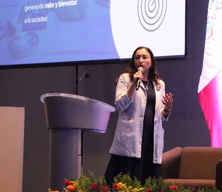 Transformaci&oacute;n digital en empresas, tema de panel de EXATEC en Tec Guadalajara. 