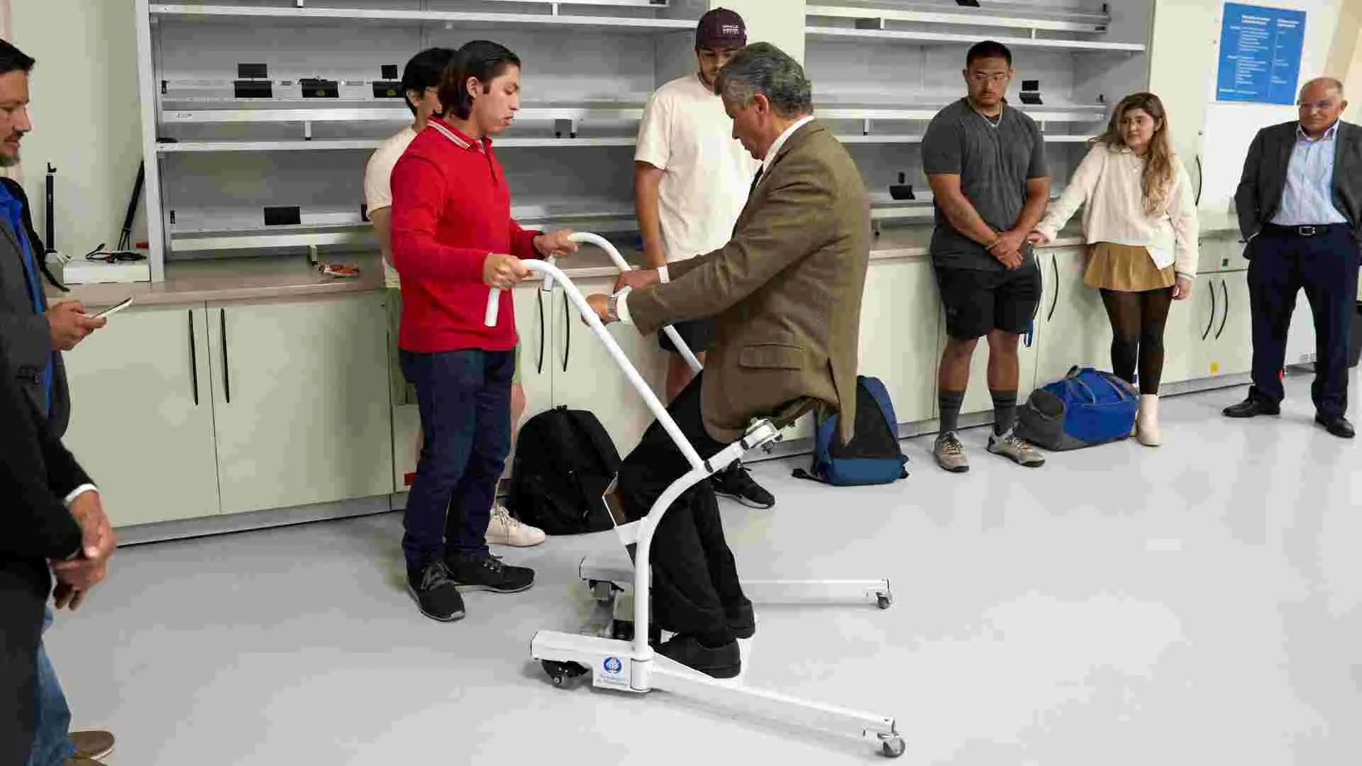 Los alumnos realizaron una demostraci&oacute;n del funcionamiento del transportador