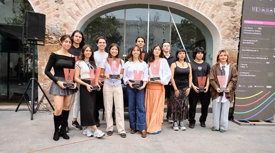 Estudiantes del Tec campus Quer&eacute;taro destacan en festival VIBRART