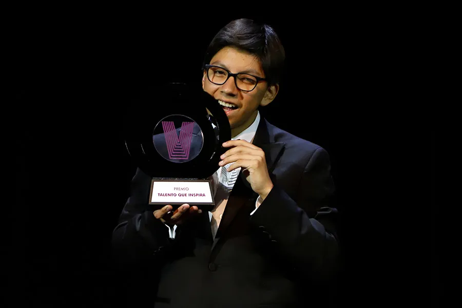 Bernardo Preciado obtuvo el premio Talento que Inspira.
