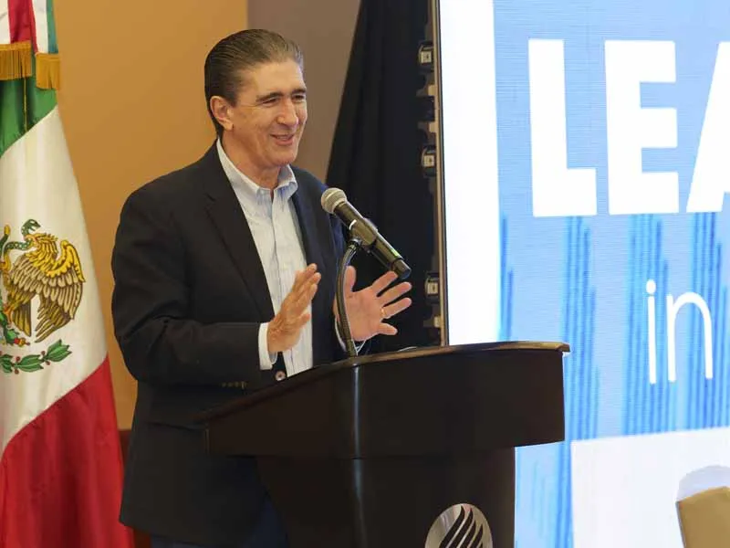 V&iacute;ctor Eduardo Guti&eacute;rrez, vicepresidente de Aprendizaje para el Futuro.