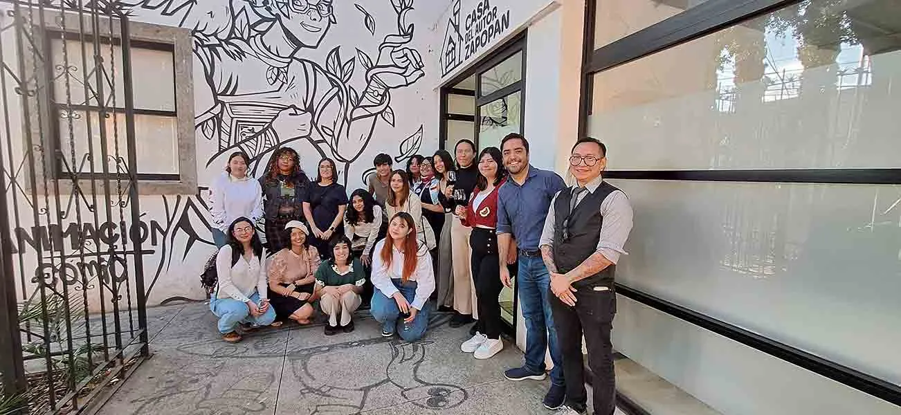 Vinculaci&oacute;n con la casa del autor y estudiantes del Tec Guadalajara. 