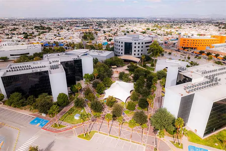 Vista panor&aacute;mica del Tecnol&oacute;gico de Monterrrey campus Laguna, instituci&oacute;n que present&oacute; el Informe Anual 2024