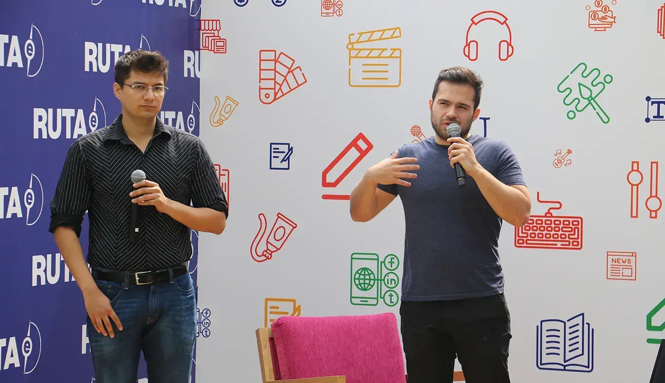 Edén Muñoz y René Allegretti, fundadores de Pixel Perfect VFX, empresa de efectos visuales
