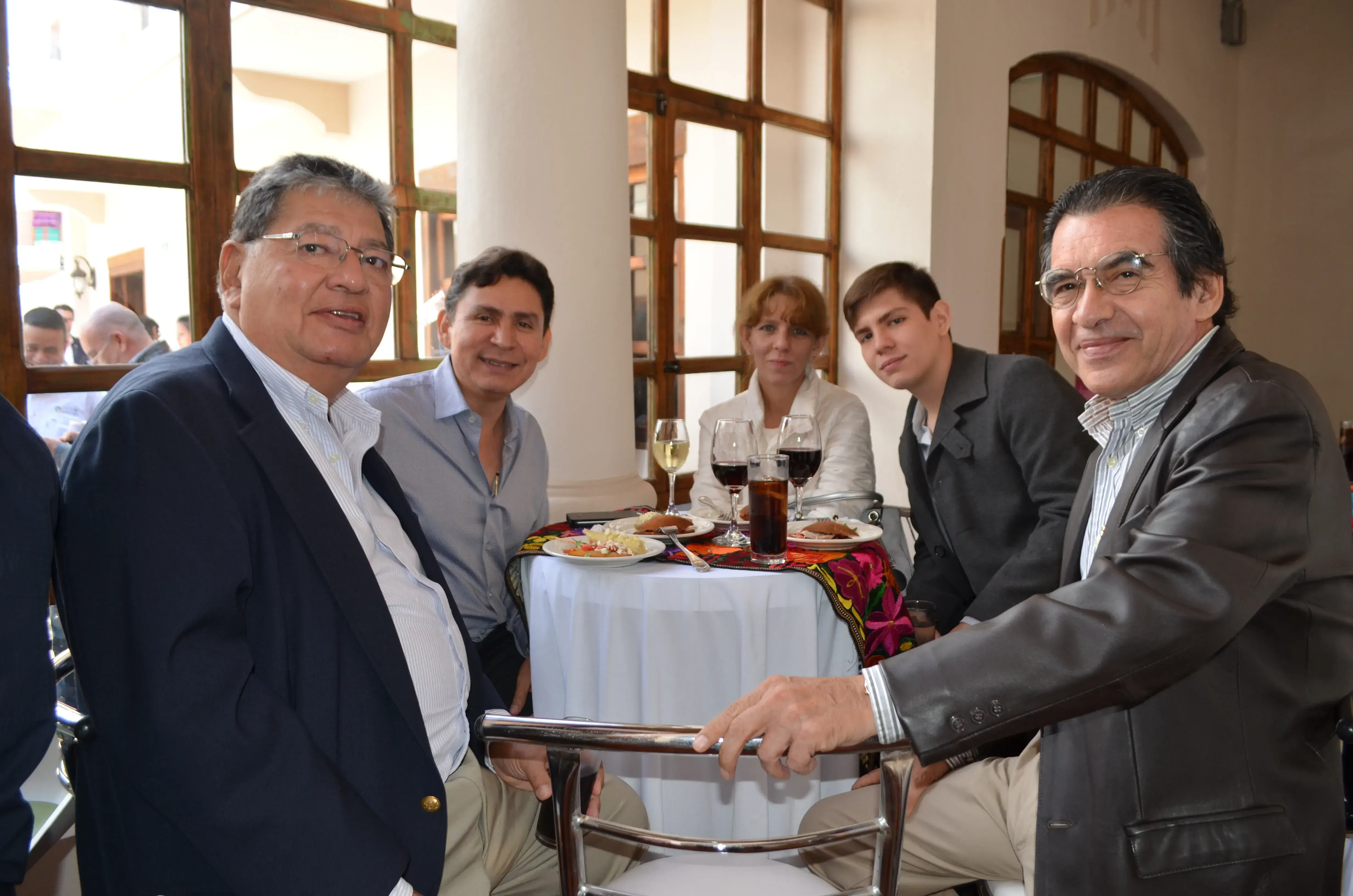 invitados especiales
