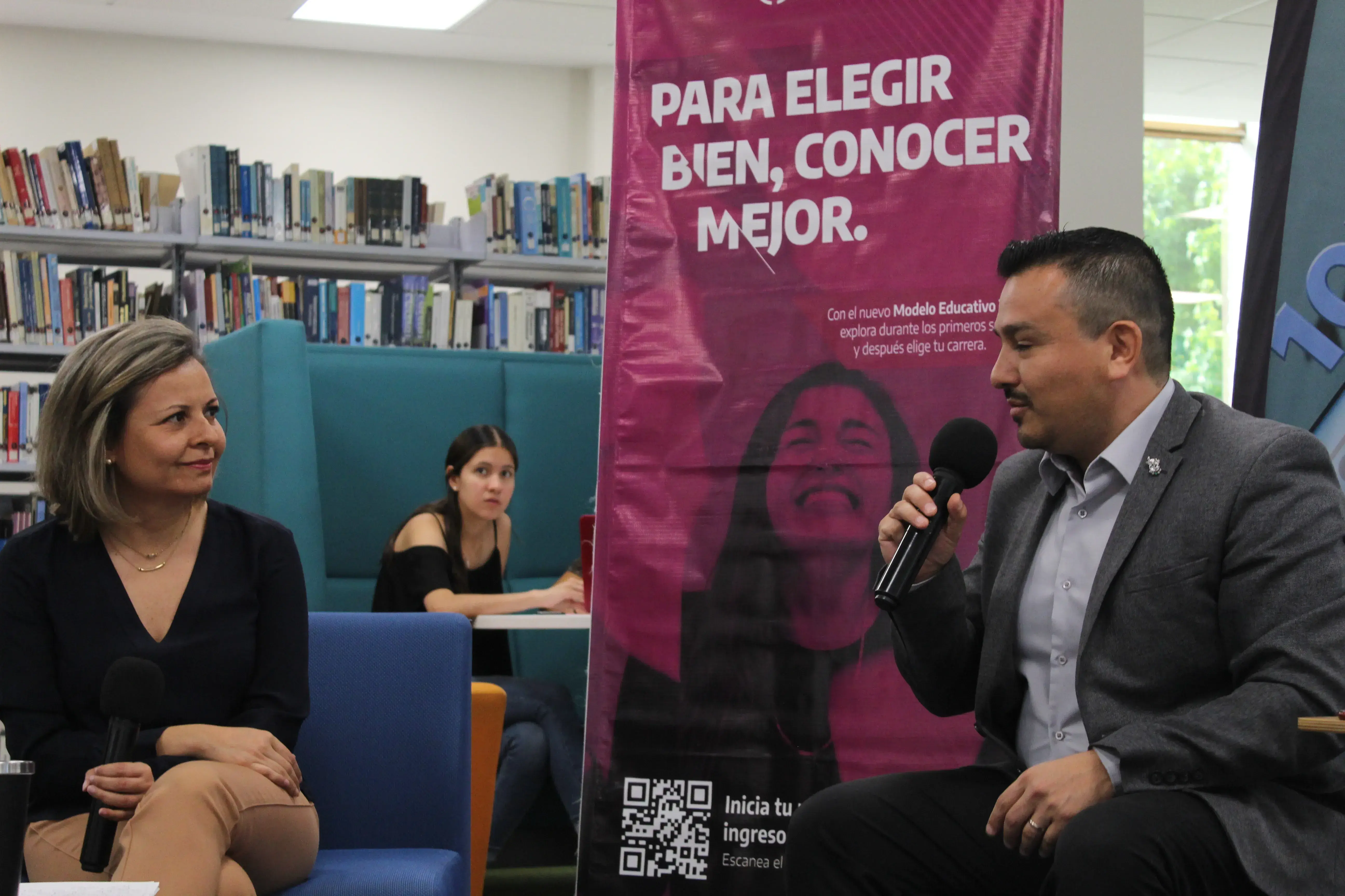 WE Radio en Campus Irapuato hablando sobre el modelo educativo TEC21