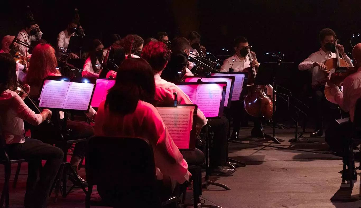 Músicos de la orquesta Sinfónica del Tec.