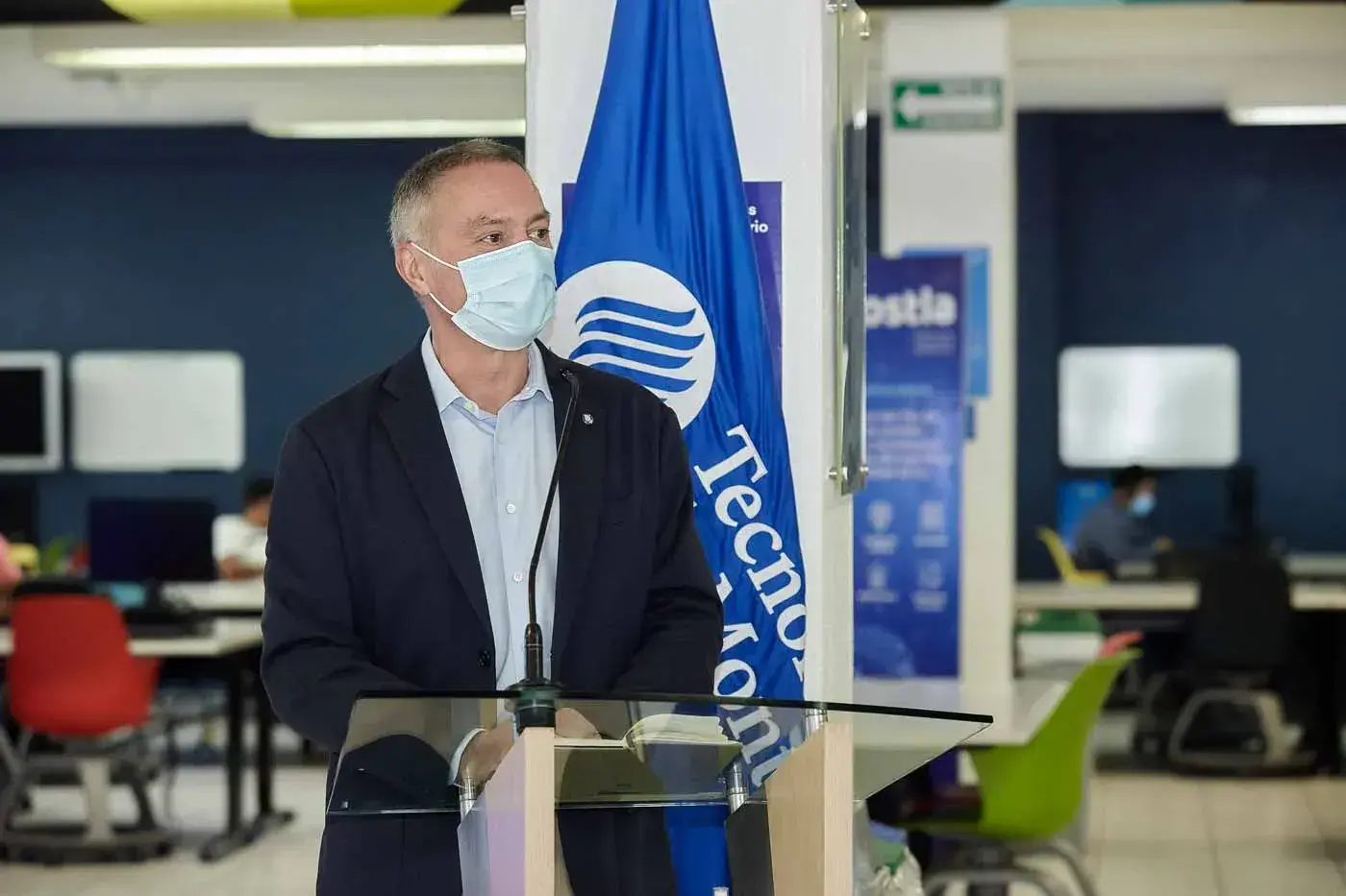 Tec Campus Querétaro inaugura laboratorio para tecnología disruptiva y de alta tecnología