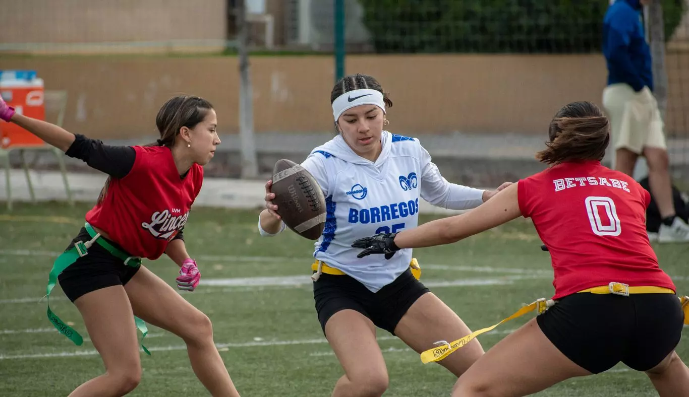 Corredora del equipo femenil de tochito
