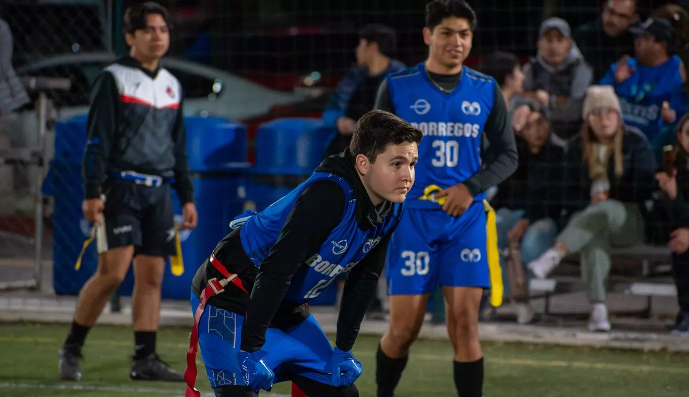 Jugador defensivo de tochito varonil