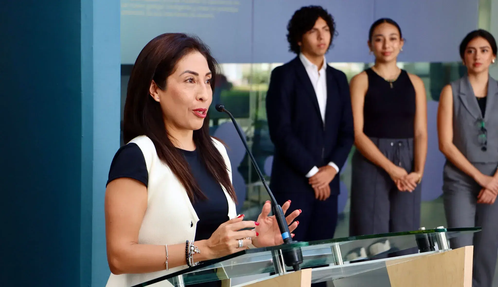Inauguración laboratorios de negocios en el Tec campus Querétaro