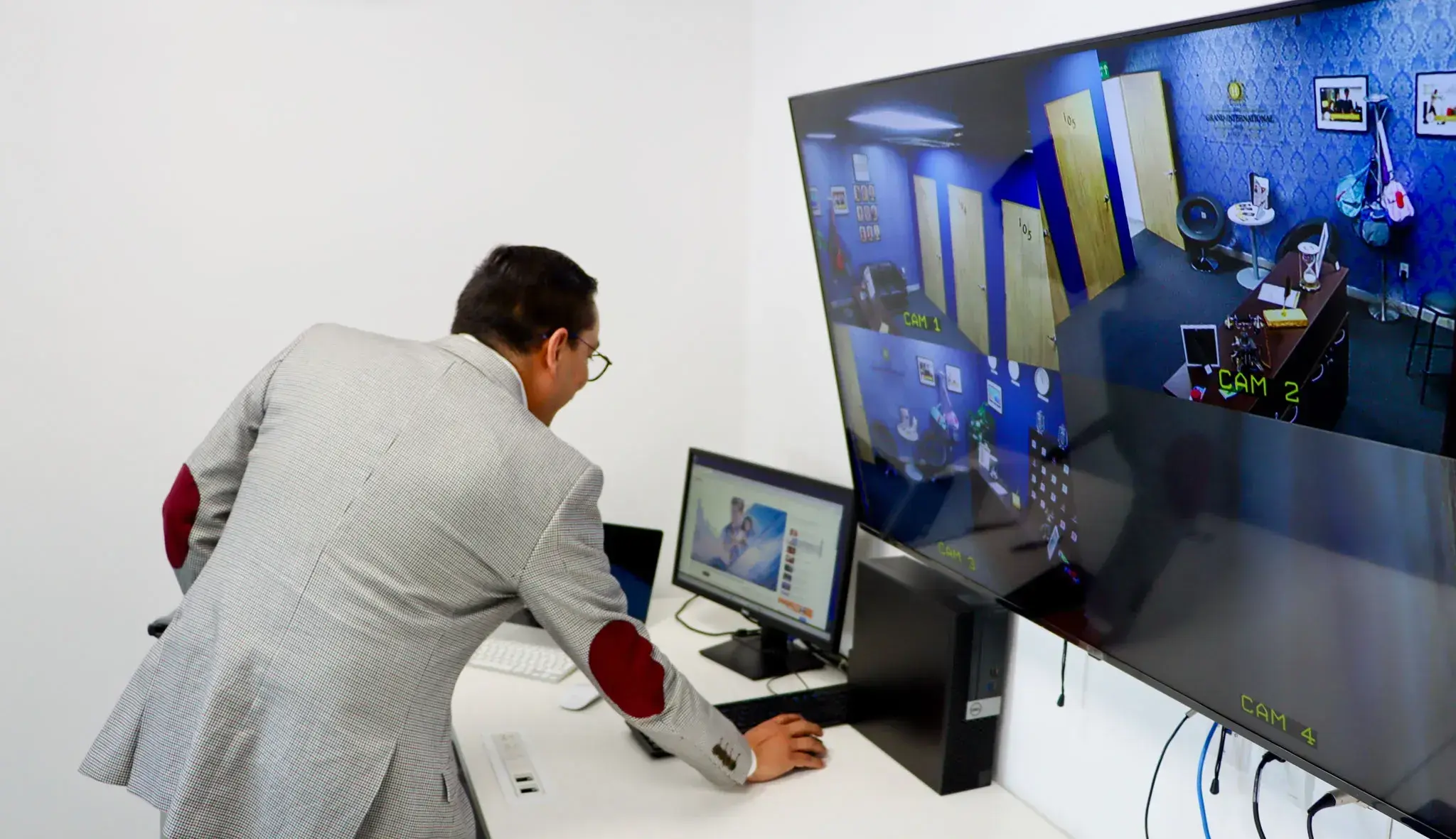 Inauguración laboratorios de negocios en el Tec campus Querétaro