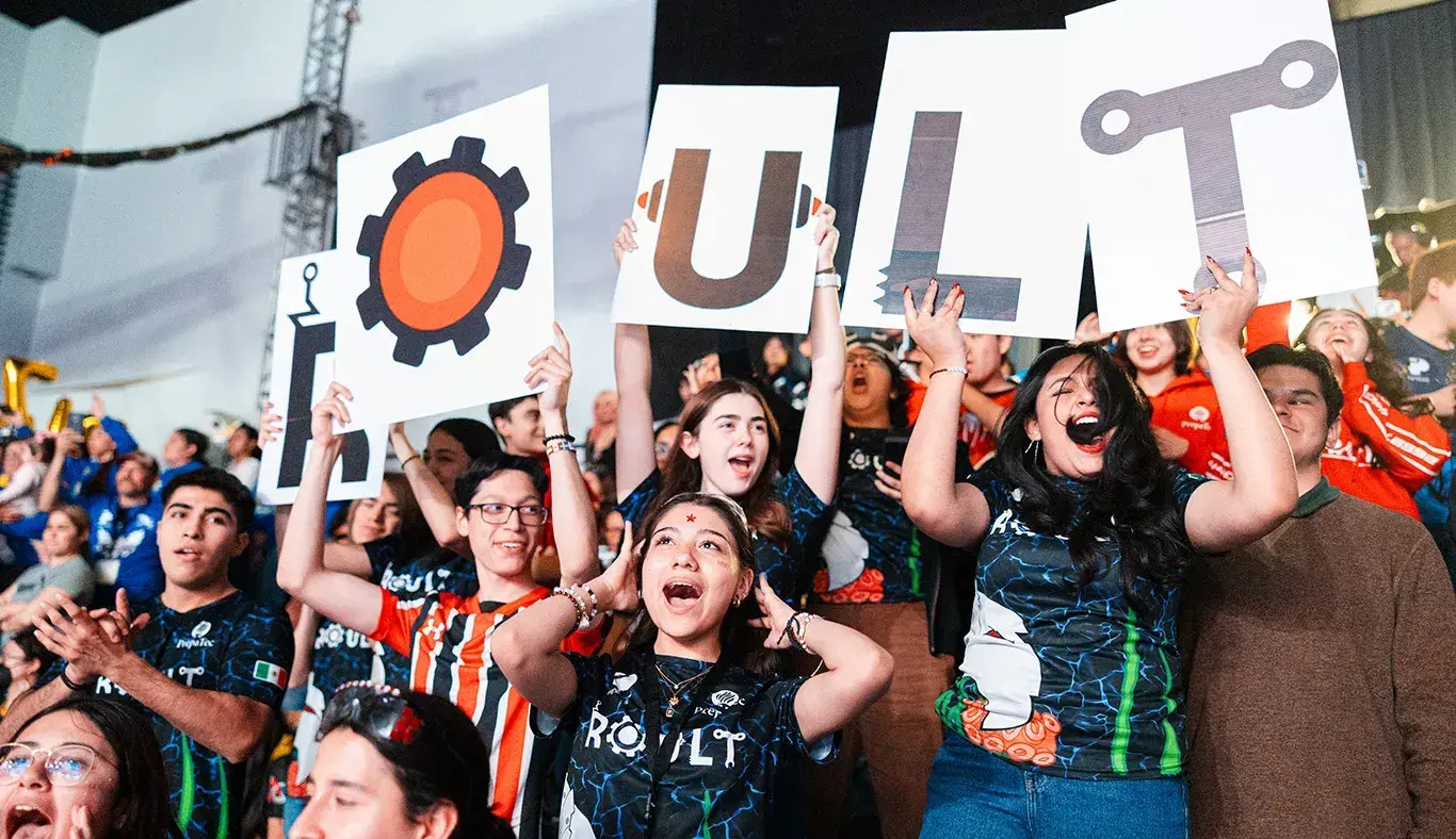 La porra del equipo local en FIRST Regional Laguna 2025