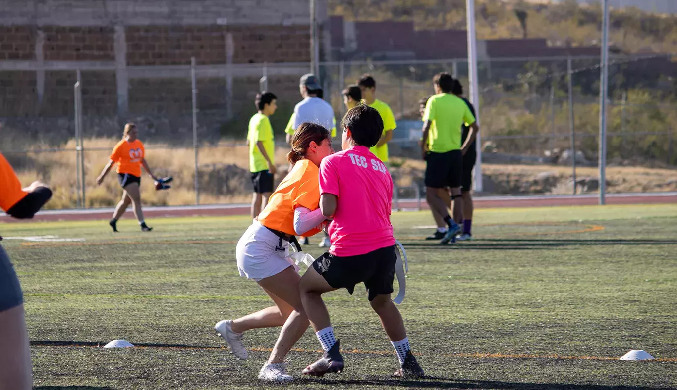 alumnos-de-prepatec-en-tochito