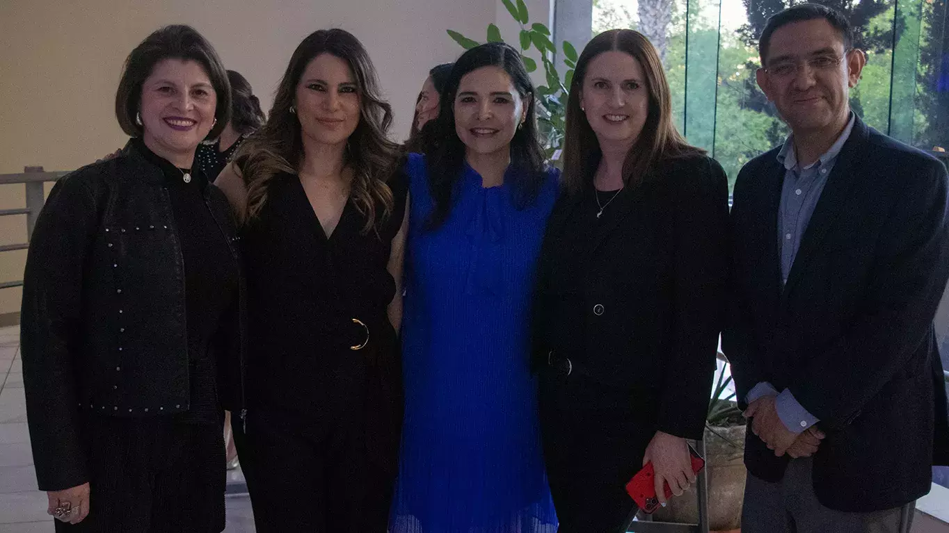 Autorides y maestros del Tec de Monterrey campus Saltillo.