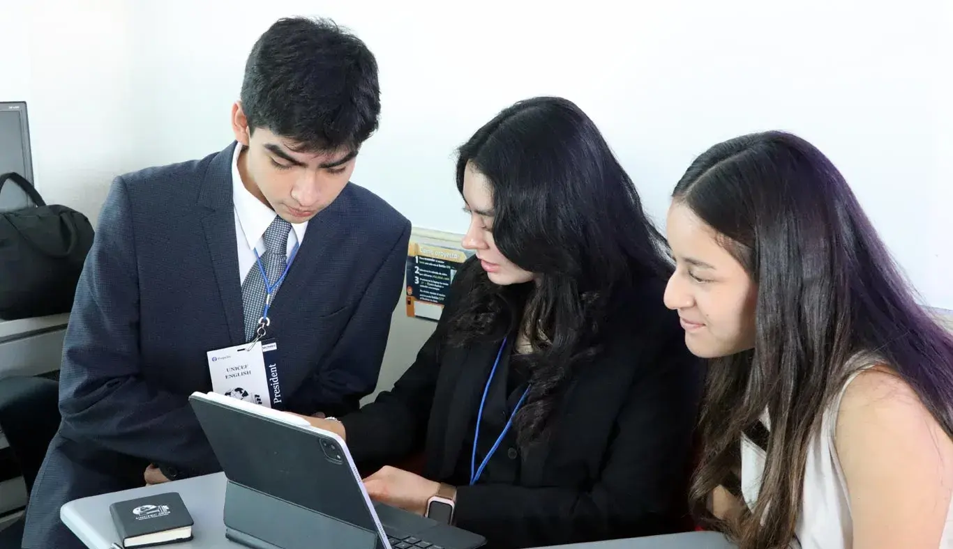 Estudiantes de la PrepaTec Cuernavaca llevaron a cabo UNCTEC 2025, un Modelo de las Naciones Unidas, con más de 30 años de historia en el Tec campus Cuernavaca.