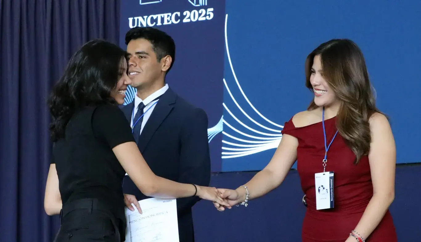 Estudiantes de la PrepaTec Cuernavaca llevaron a cabo UNCTEC 2025, un 