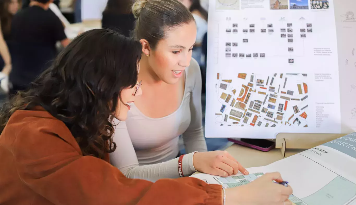Arquitectura en progreso: estudiantes Tec exponen proyectos