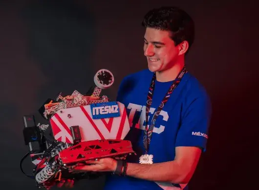 Tec campus Saltillo en VEX Robotics 