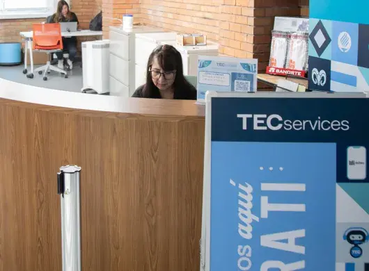 Tec de Monterrey, mejor lugar para trabajar en México 2025