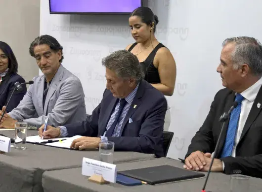 Convenio de salud Tec Guadalajara y Zapopan para formación médica de profesionales. 