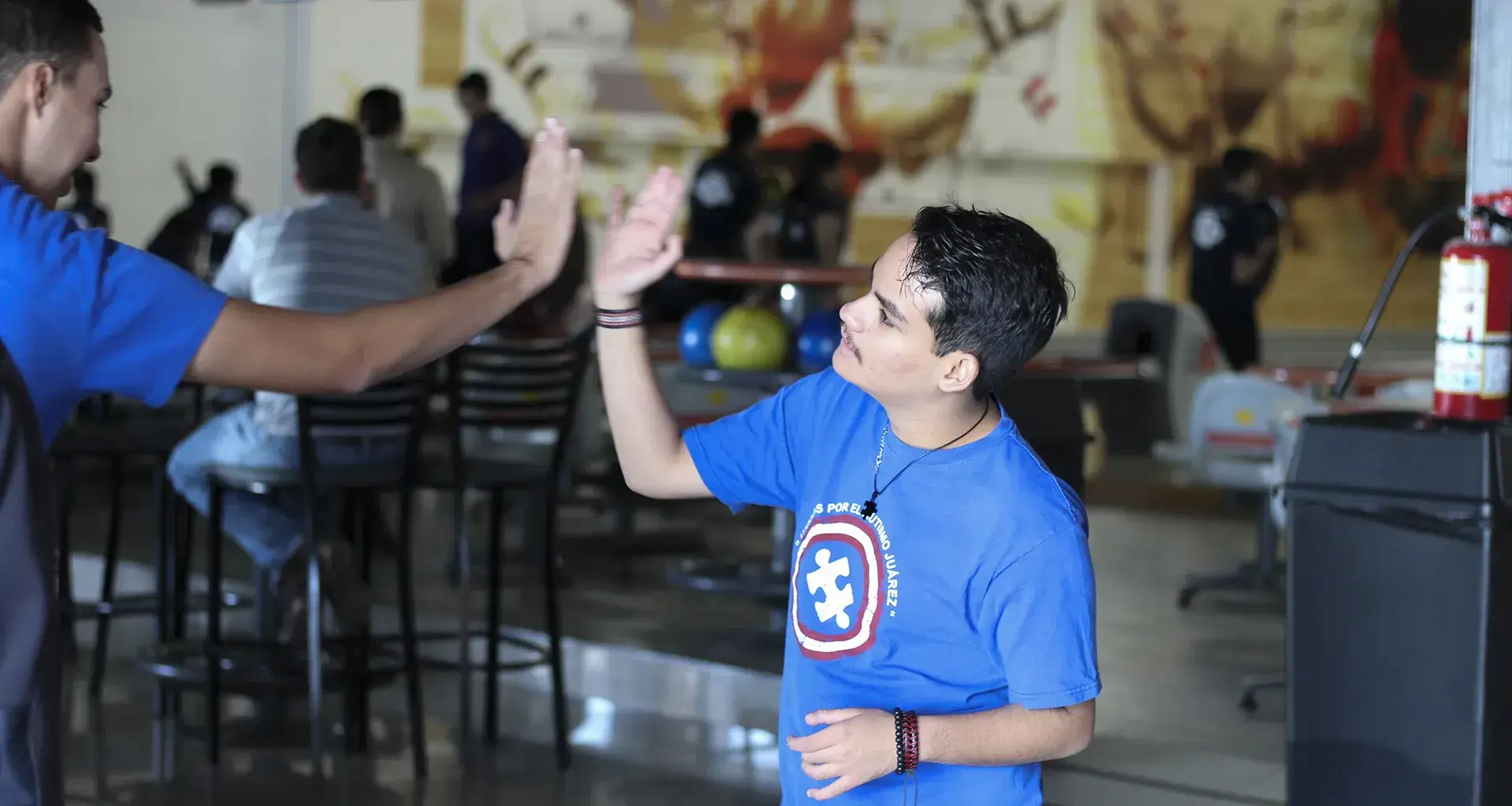 Convivencia alumnos y personas con autismo