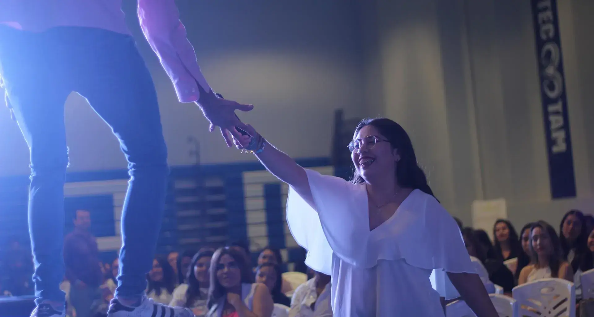 Rosy con alumna