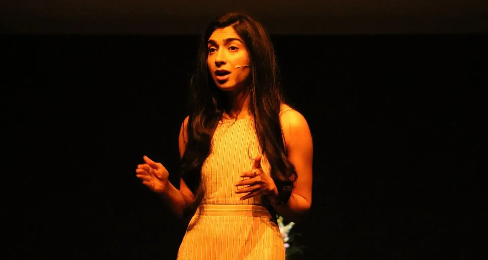 Shiza Shahid, la activista que impulsa a niñas a cumplir sus sueños