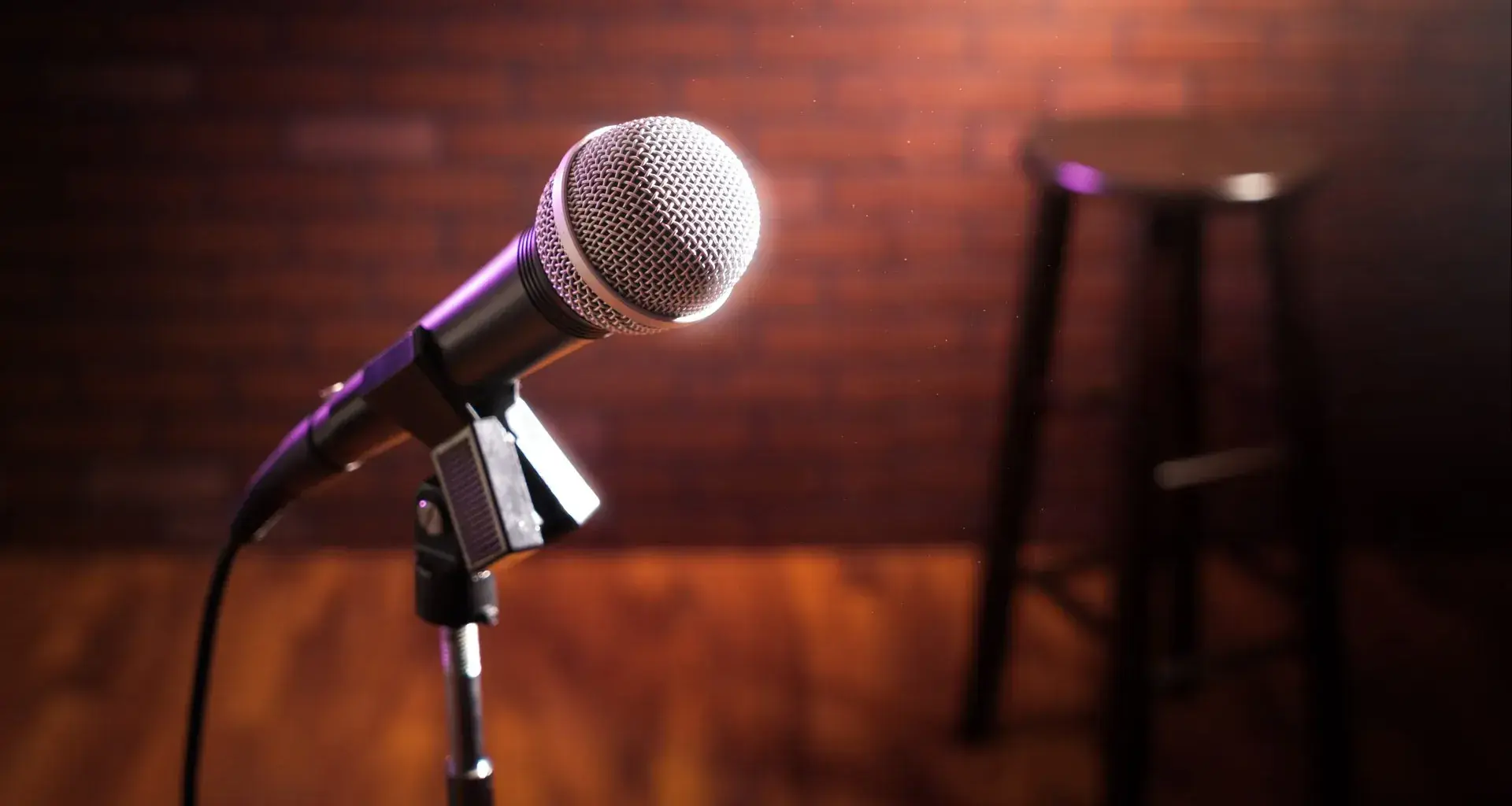 Del salón al escenario: conoce a esta maestra de PrepaTec standupera 