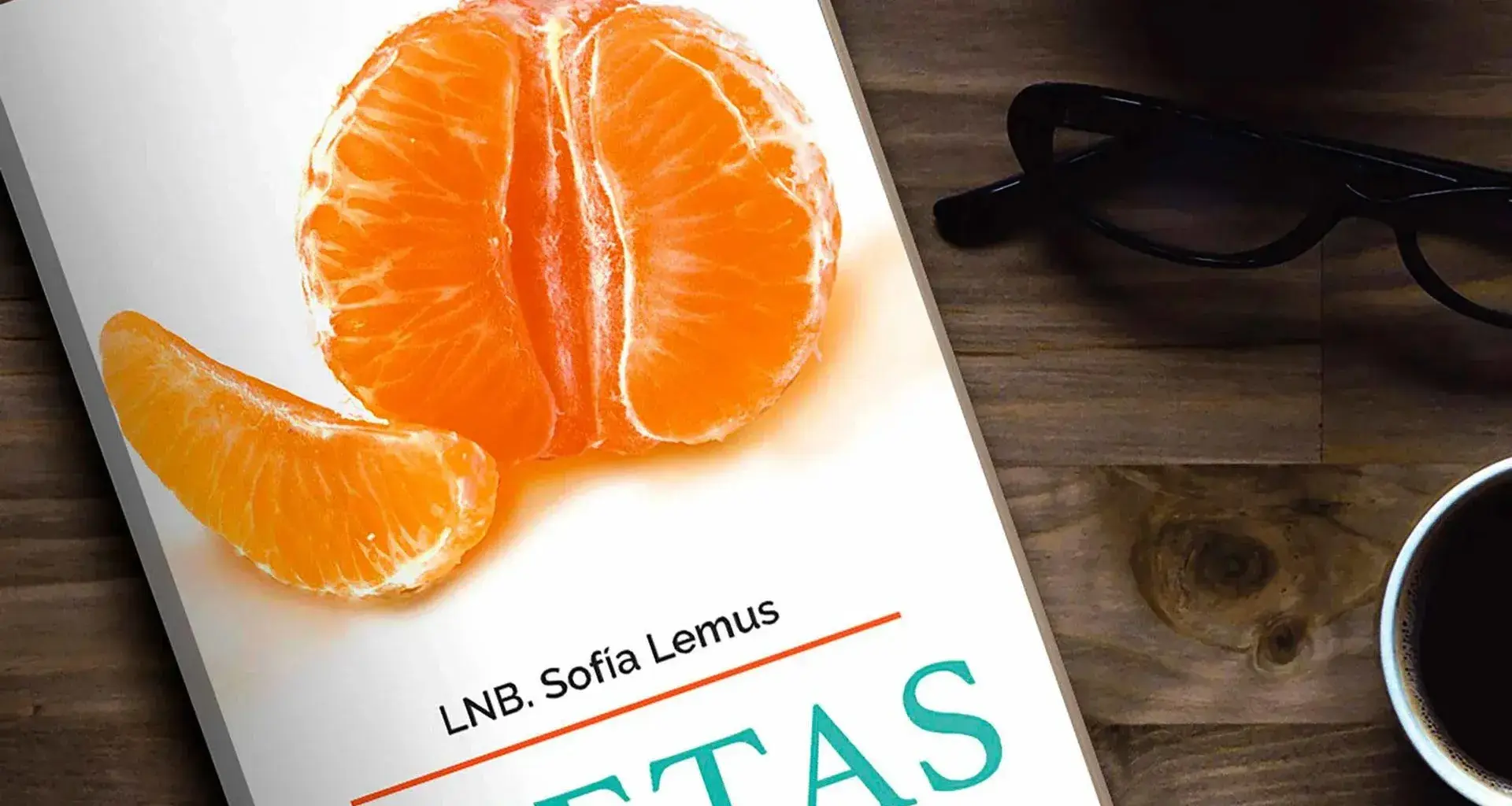 Egresada del Tec publica libro sobre dietas de la actualidad.