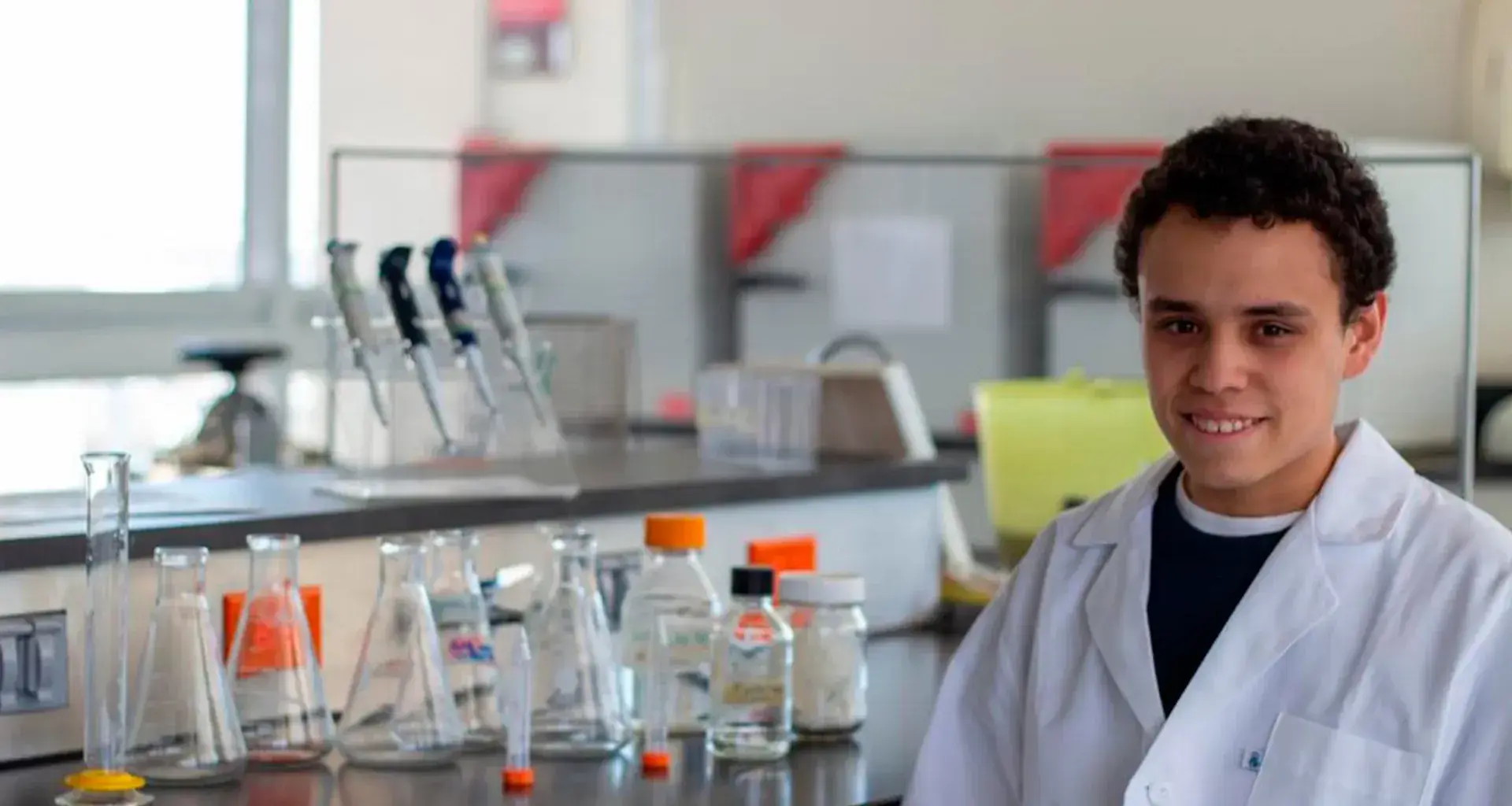 ¡Es mexicano y egresado Tec! gana beca Gates-Cambridge para doctorado