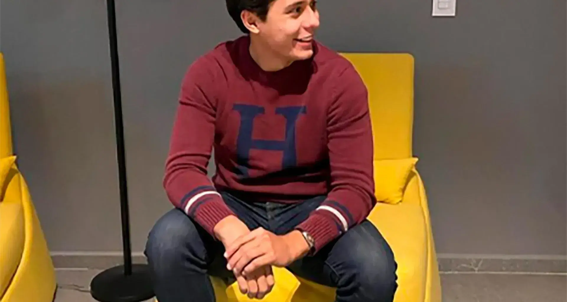 José Manuel Reyes, EXATEC, creó emprendimiento que ayuda al medio ambiente; su emprendimiento reutiliza ropa.