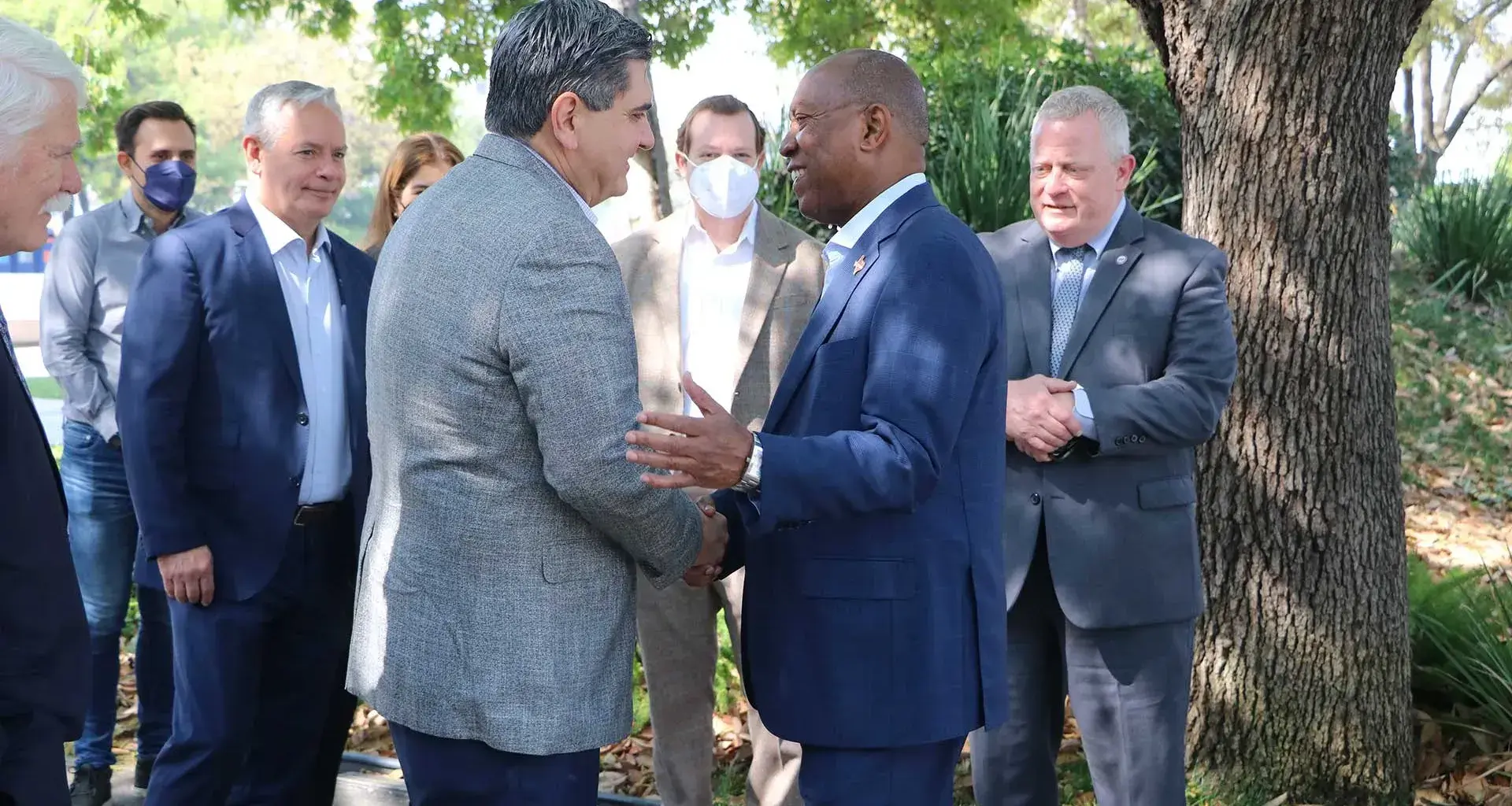 Mayor of Houston sees potential for academic exchanges with Tec