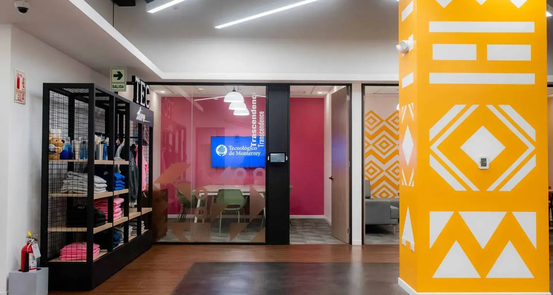 Tec de Monterrey inaugura nuevos espacios de su sede en Perú