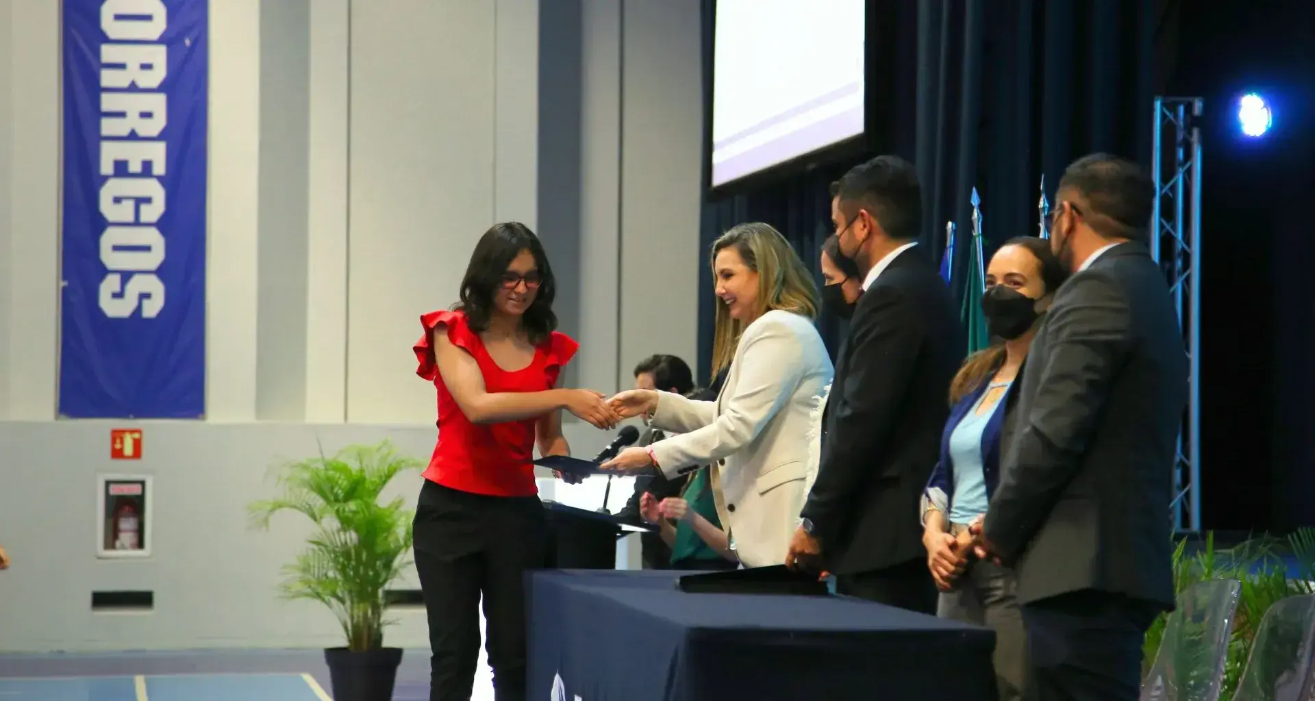 Camila Cuevas en evento B-Honored.