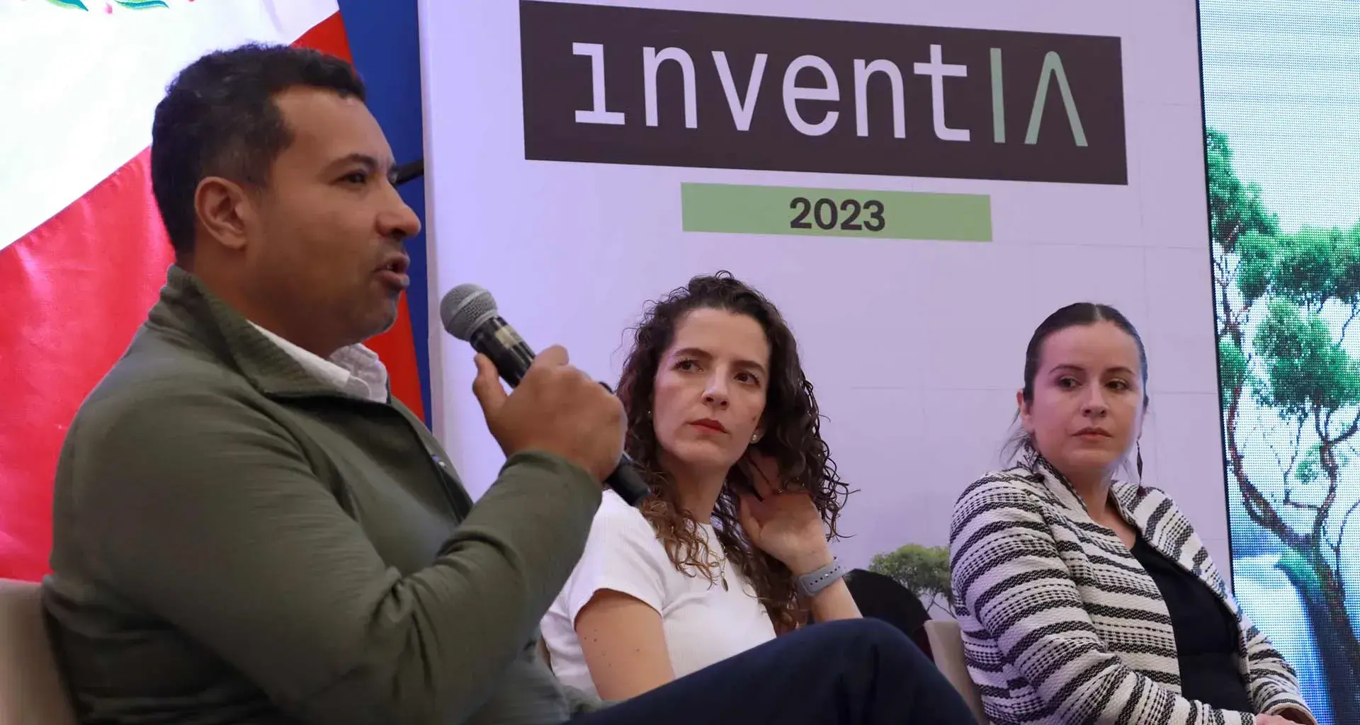 Foro de inteligencia artificial InventIA en Tec Guadalajara.