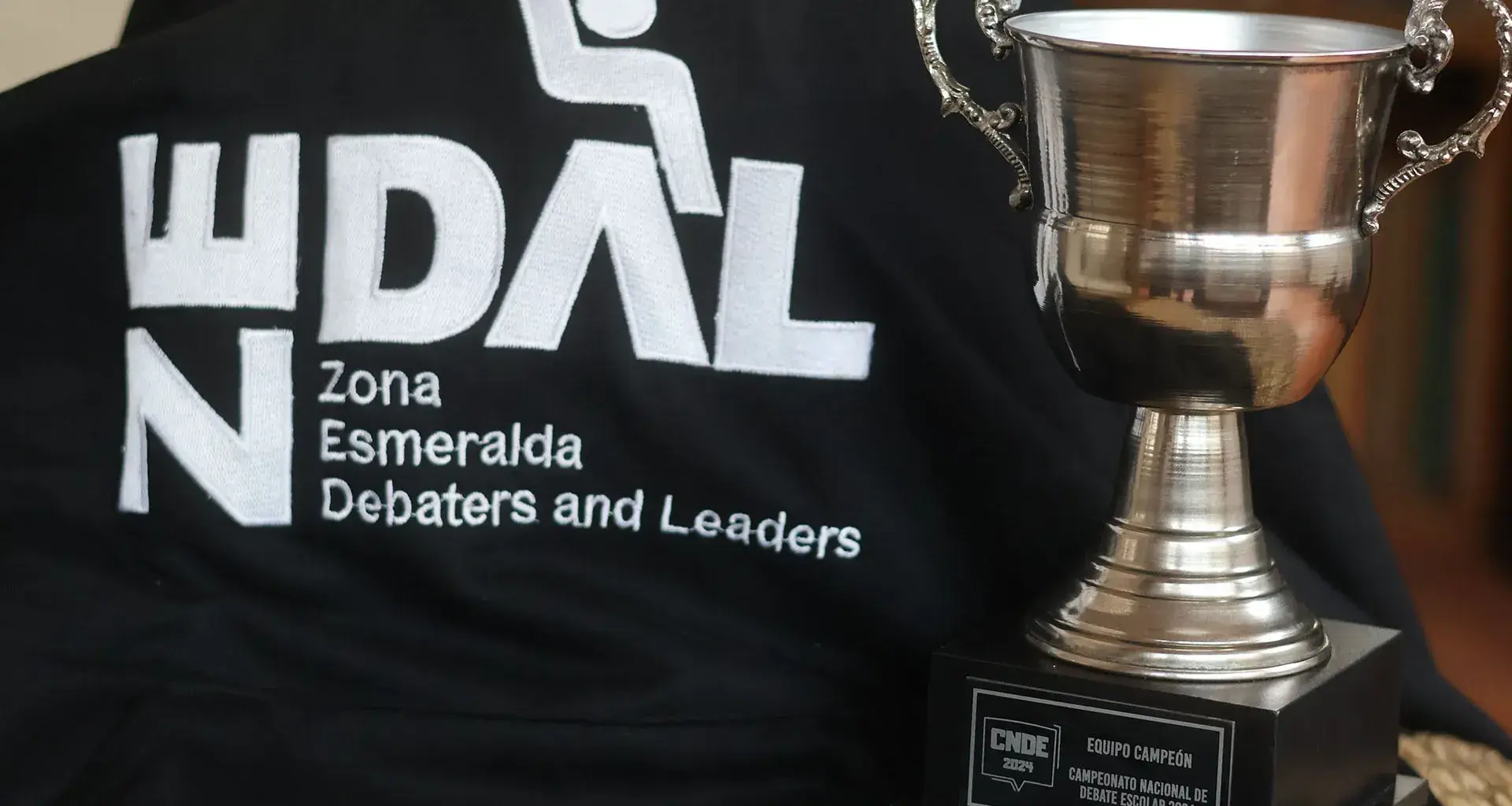 Campeones nacionales de debate PrepaTec Esmeralda