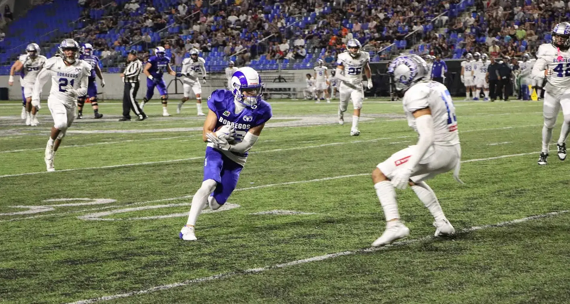 Jugador de Borregos Monterrey vs Borregos CCM, en Estadio Banorte.