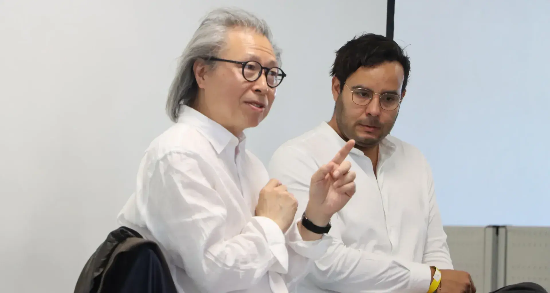 Zhu Pei durante Conversatorio en el Congreso de Arquitectura Querétaro 2025