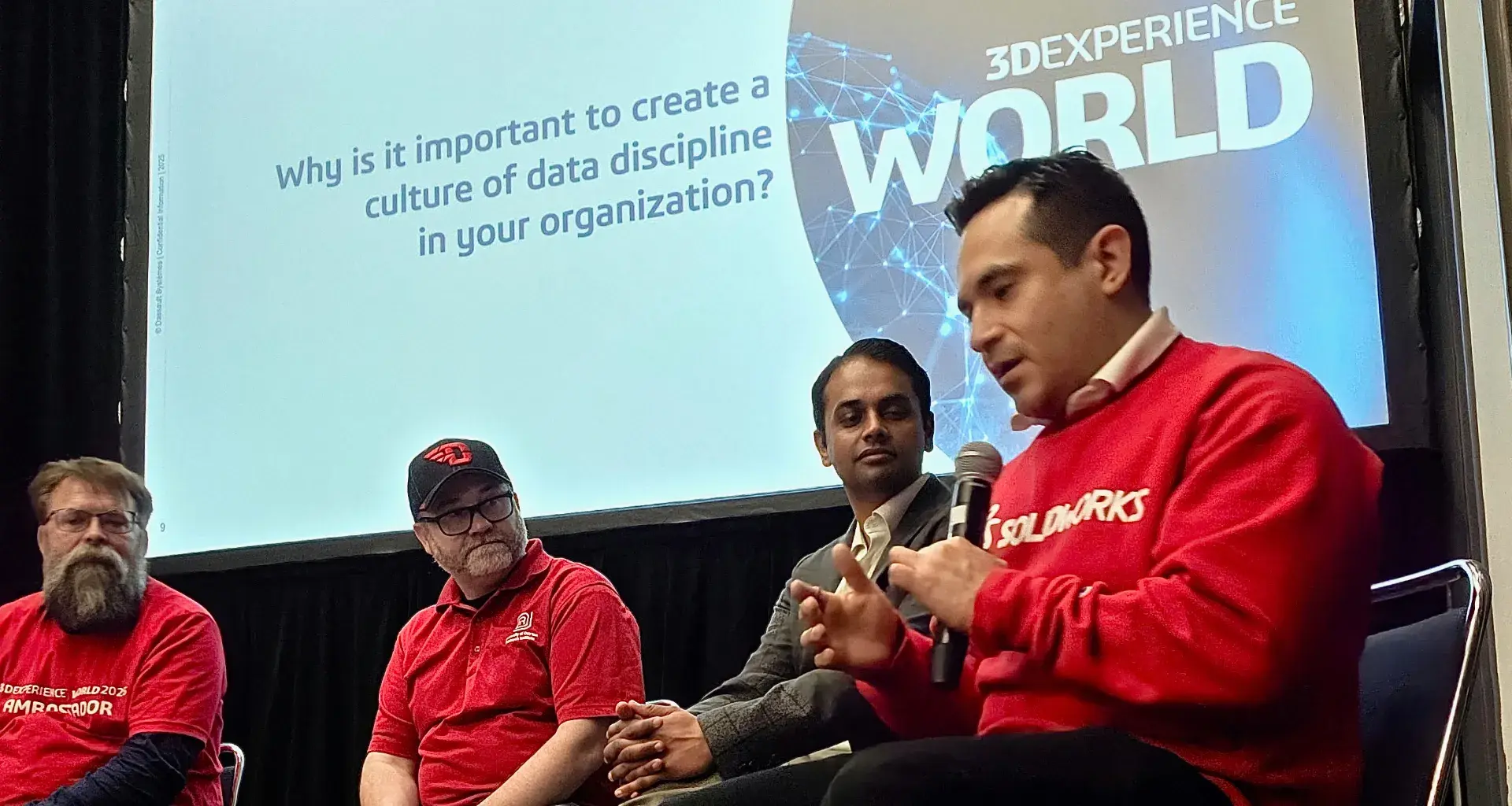 Aldo Cortes, director de Mecatrónica del campus Chihuahua, durante el congreso 3DEXPERIENCE, de SolidWorks, en Houston, Texas.