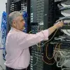 Profesor lidera laboratorio inclusivo enfocado a redes computacionales